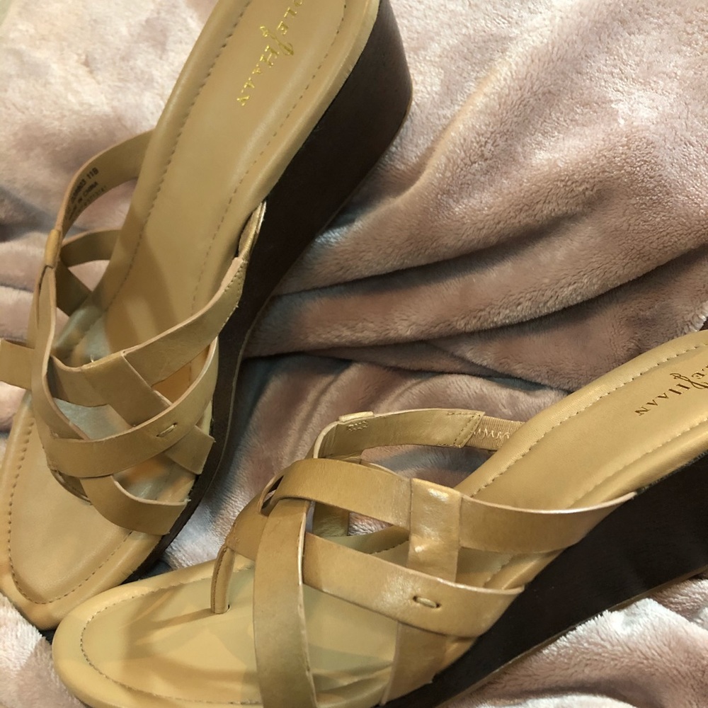 Cole Haan X Nike Air low wedges